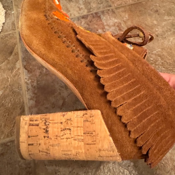 Tory Burch heeled moccasin - Picture 4 of 6